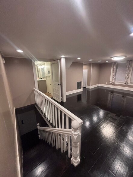 Building Photo - 104 Nouveau Ln