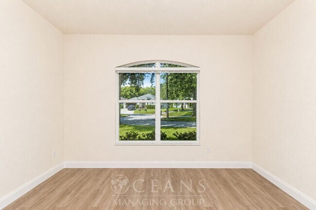 Building Photo - 3 Bedroom Home in Ormond Lakes