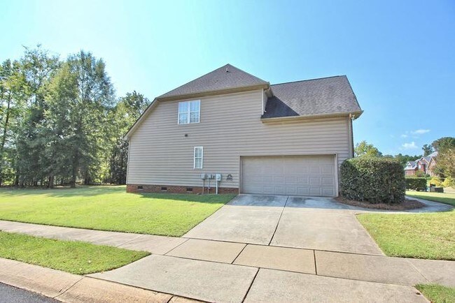Building Photo - 6000 Abergele Ln