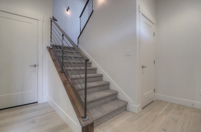 Building Photo - 3322 E Exacta Ln