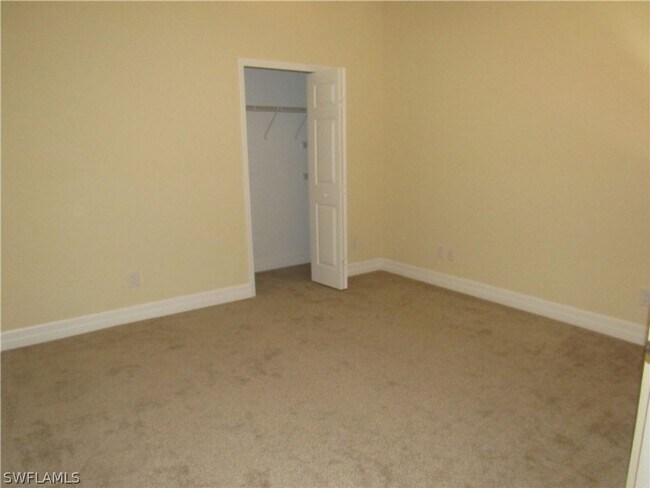 Building Photo - For Lease – Spacious 4-Bedroom Coach Home in Avalon Preserve