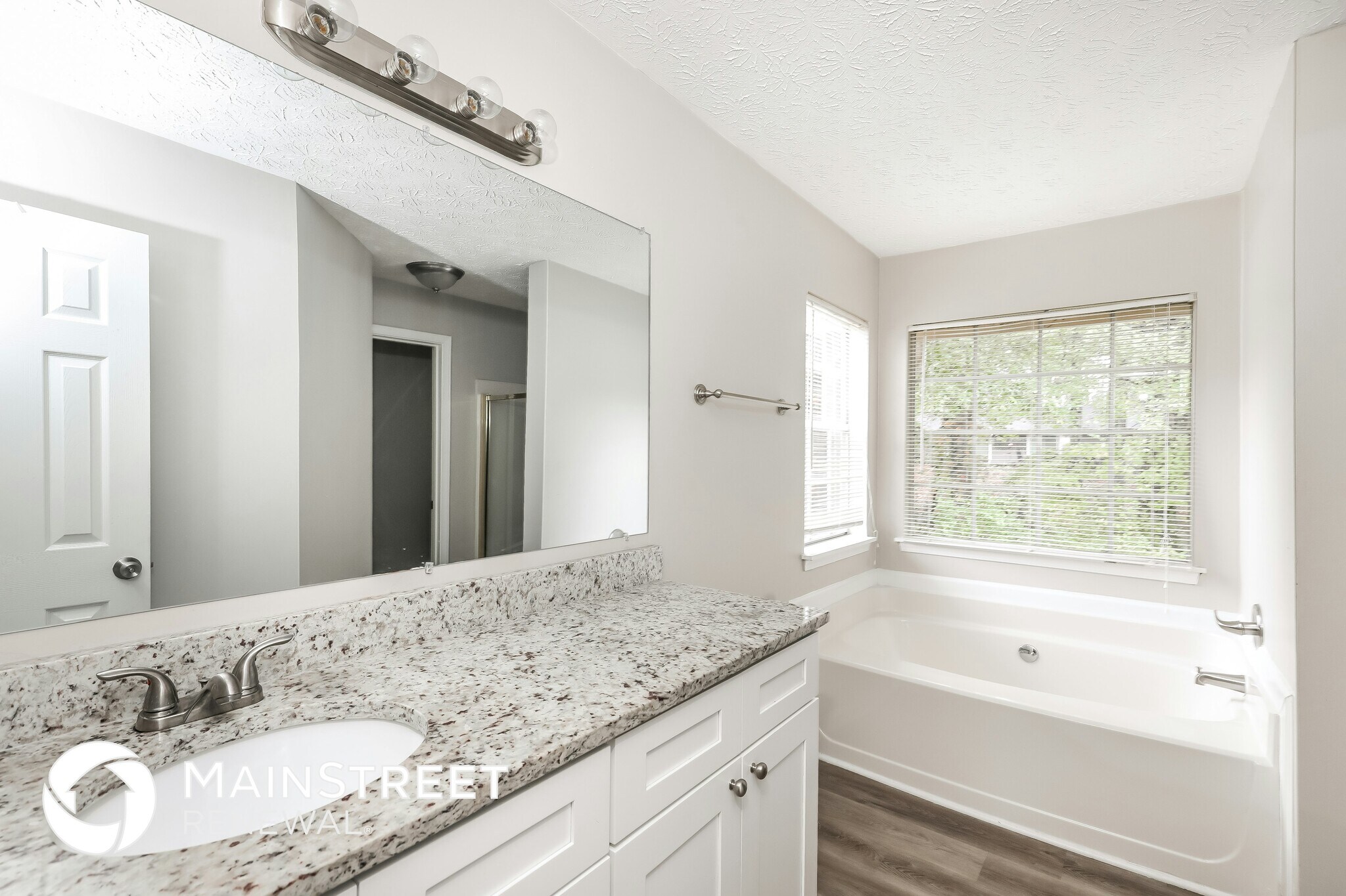 Building Photo - 8304 Beechwood Trce