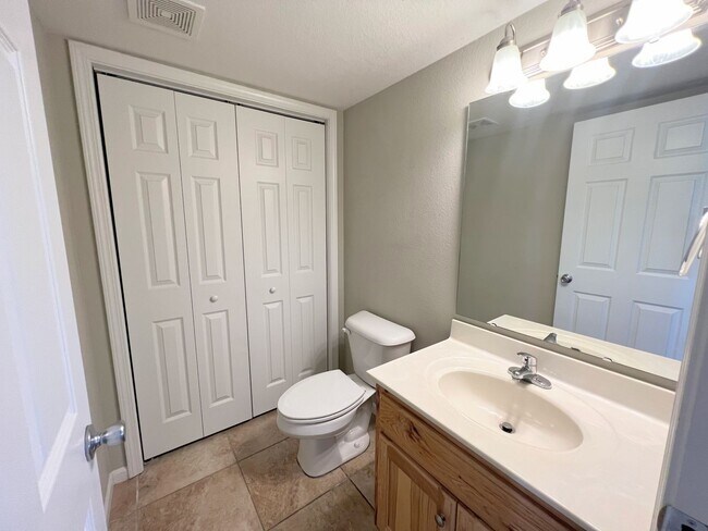 Building Photo - 16075 Holy Cross Ln