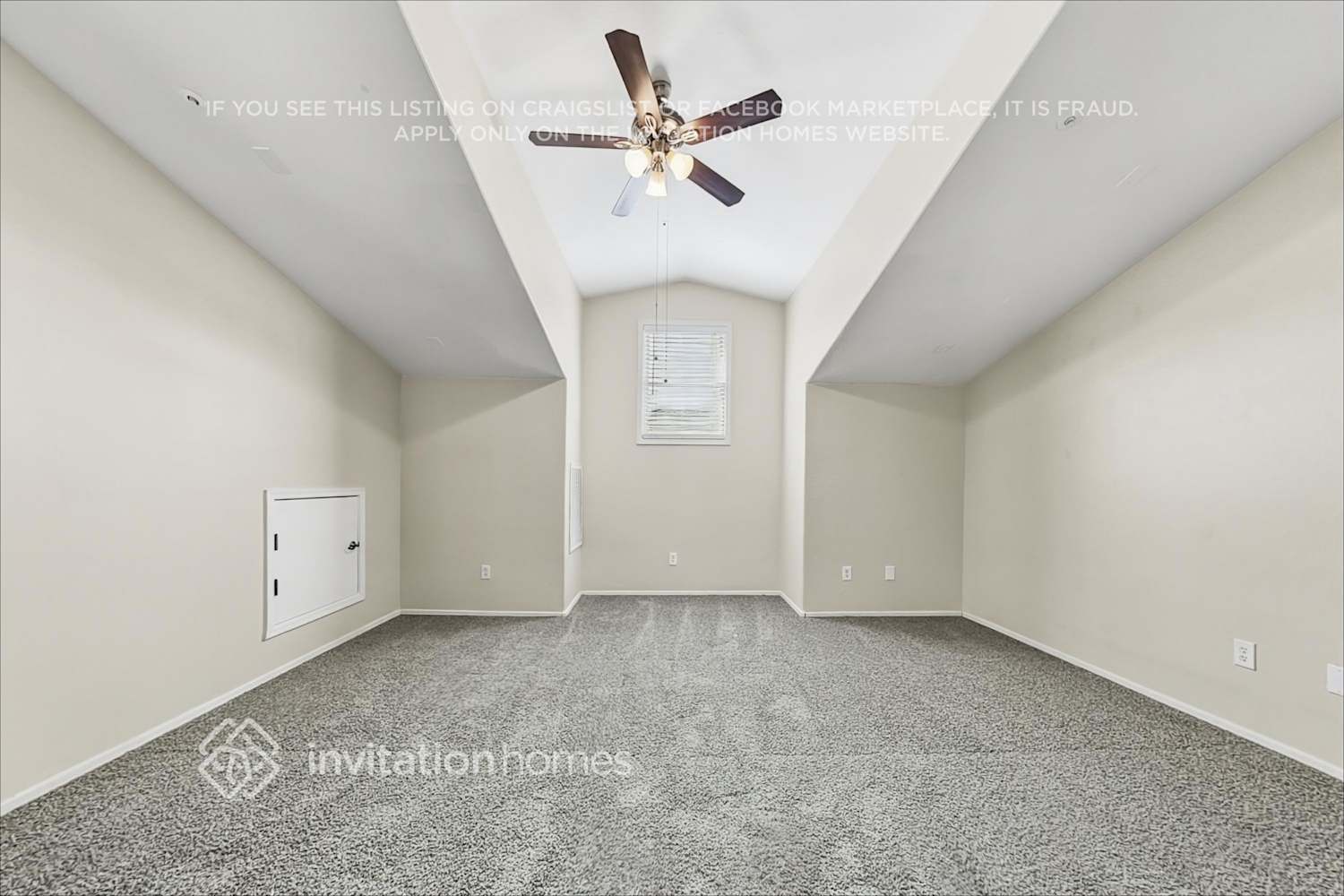 Building Photo - 4084 E Windsor Dr