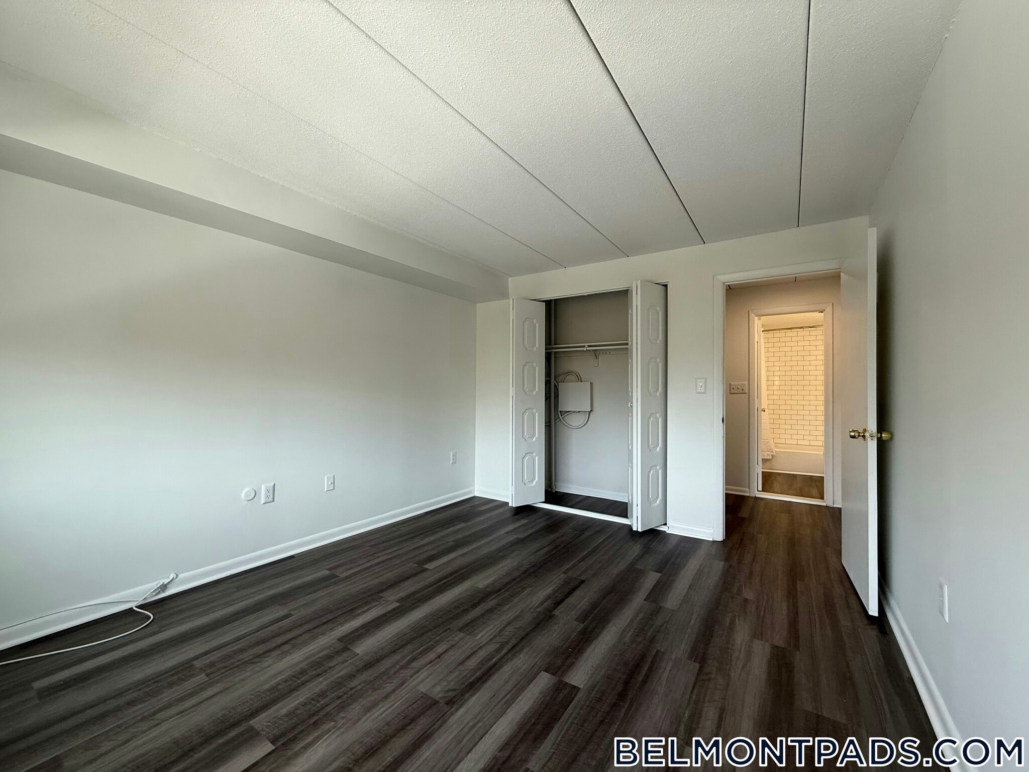 Building Photo - 55 Hill Rd