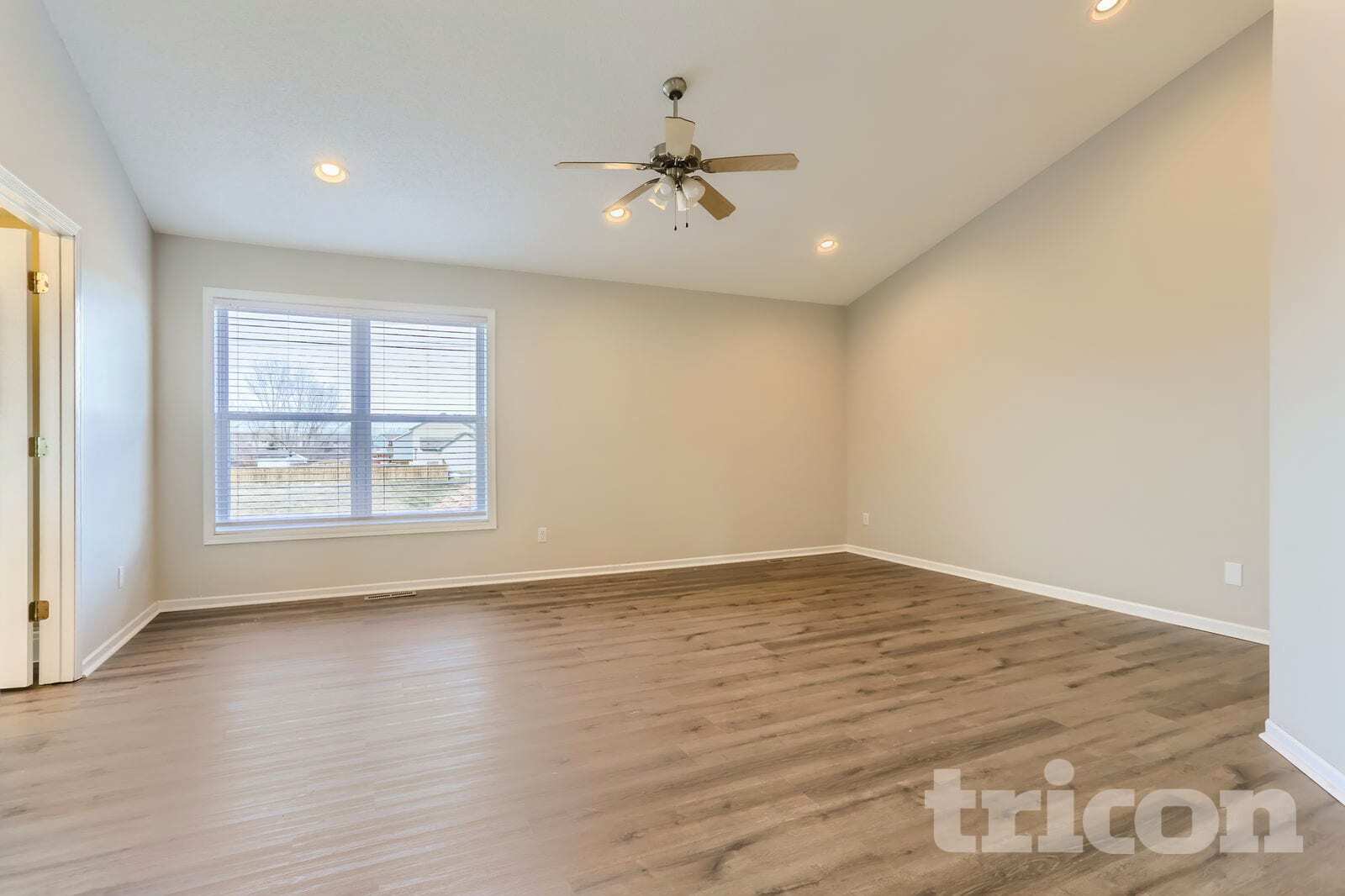 Building Photo - 10065 42nd St NE