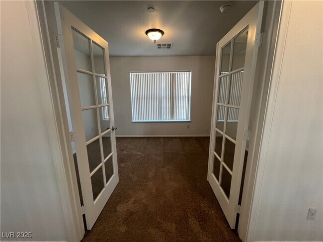 Building Photo - 1550 Midnight Cowboy Ct