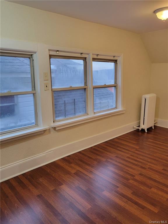 Building Photo - 412 Warburton Ave