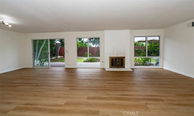 Building Photo - 27845 Hawthorne Blvd