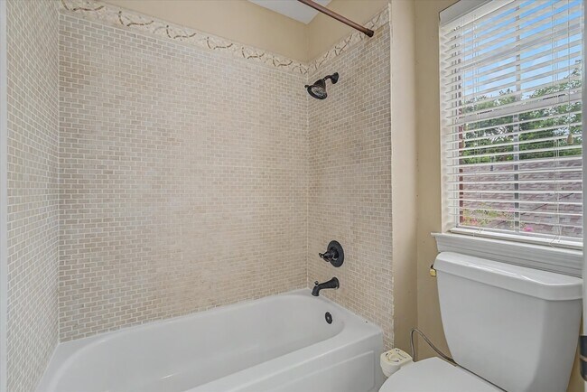 Building Photo - 4303 Hillswick Ct