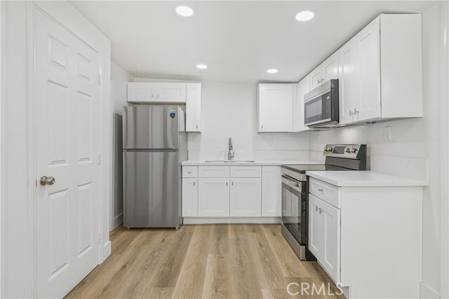 Building Photo - 1827 S White Ave