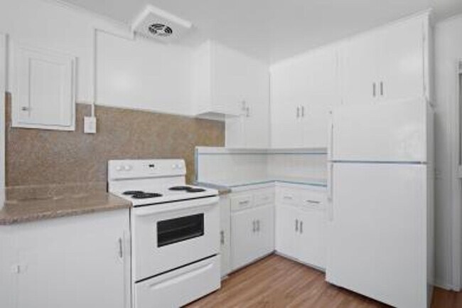 Building Photo - Now Leasing – Walk to UCLA from This Westw...
