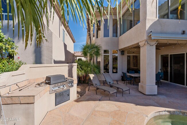 Building Photo - 10164 E Cochise Dr