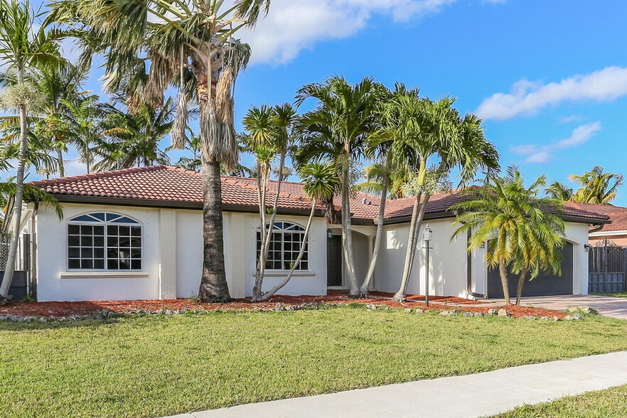 Building Photo - 15439 SW 172nd Terrace