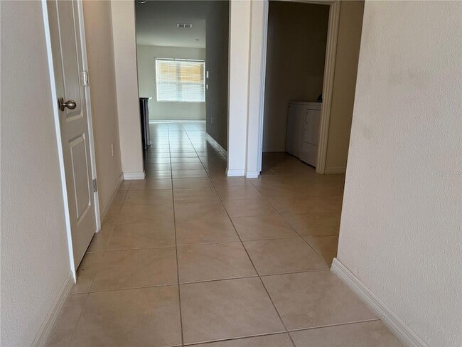 Building Photo - 4657 Bernard Blvd