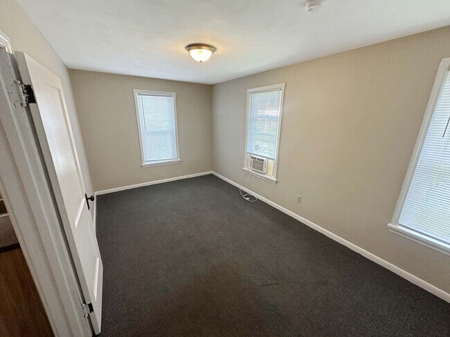 Building Photo - 25 Crane Alley