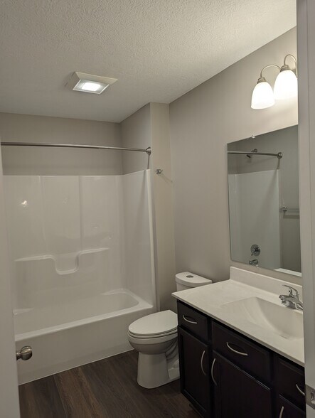 Building Photo - 4264 Stow Rd