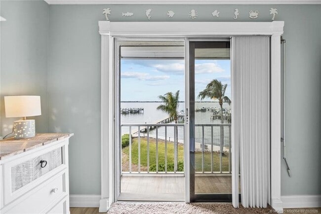 Building Photo - 1550 NE Ocean Blvd