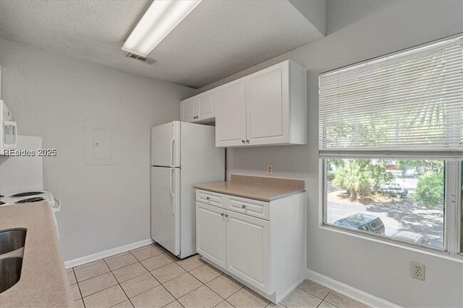 Building Photo - 32 Old S Ct