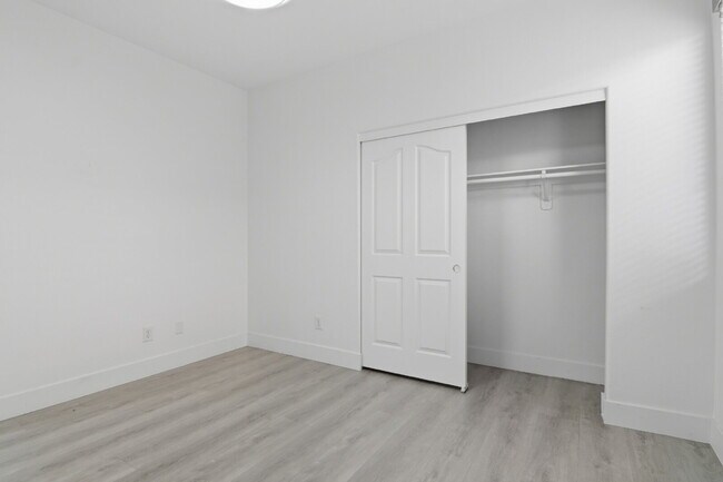 Building Photo - 108 Milicity Rd