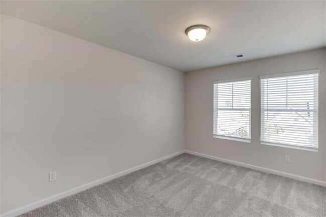Building Photo - 4741 Medlock Ln