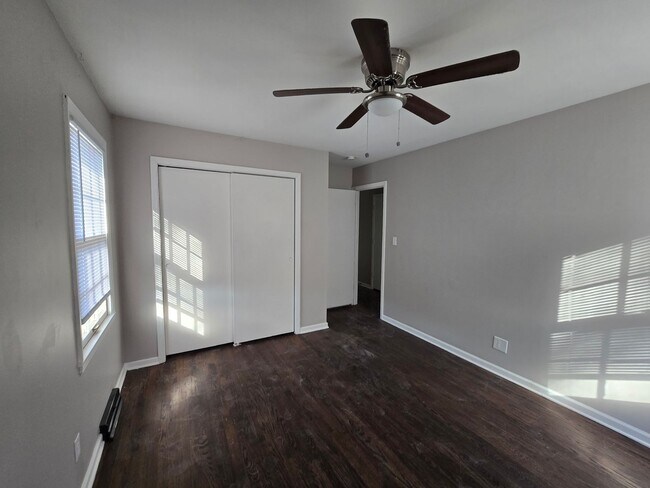 Building Photo - Wont last long