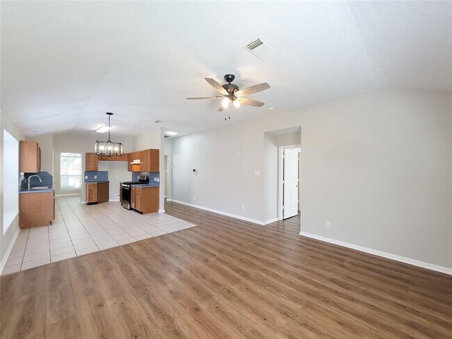 Building Photo - 4226 Daisy Meadow Dr