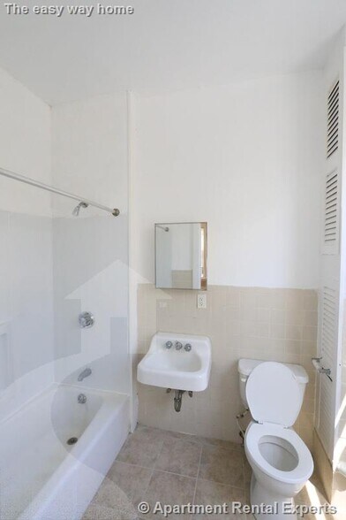 Building Photo - 58 Vinal Ave