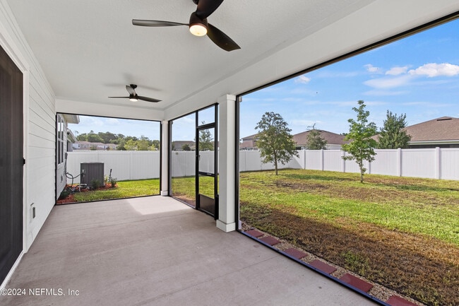 Building Photo - 4570 Creekside Blf St