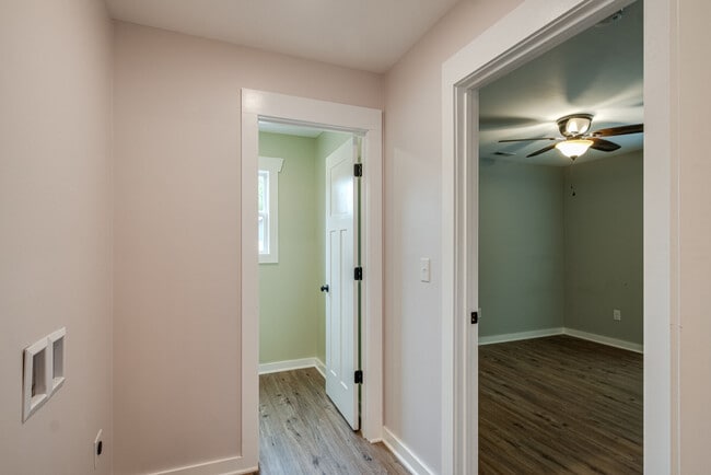 Building Photo - 6258 Campbellsville Pike