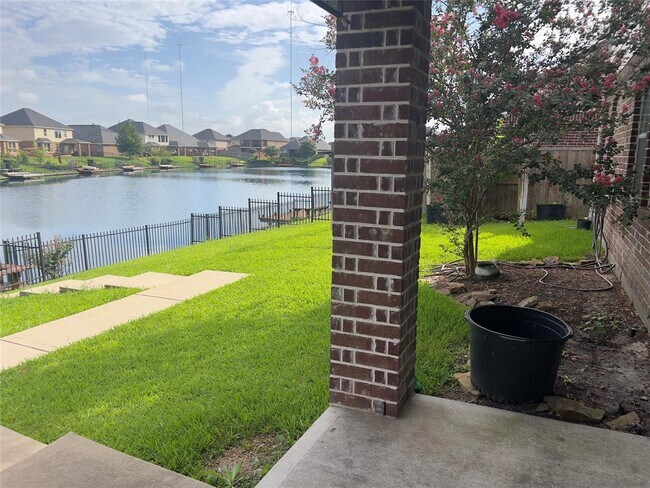 Building Photo - 3930 Medici Ct