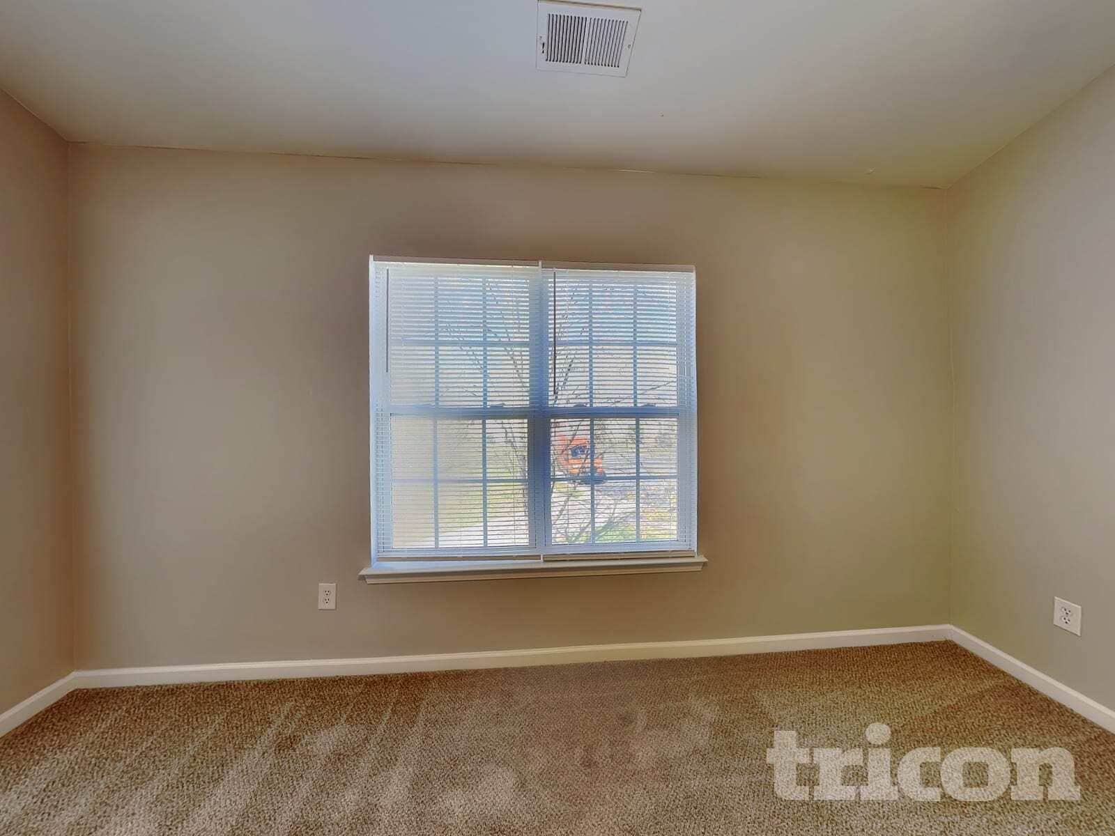 Building Photo - 5745 Henderson Oaks Dr