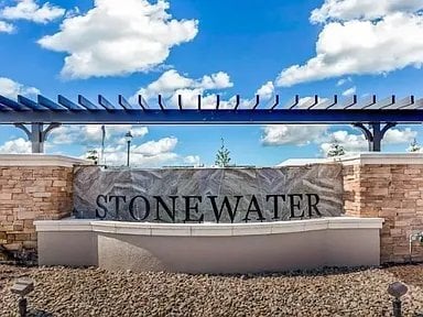 Building Photo - 324 Spg Hl Lk Lp