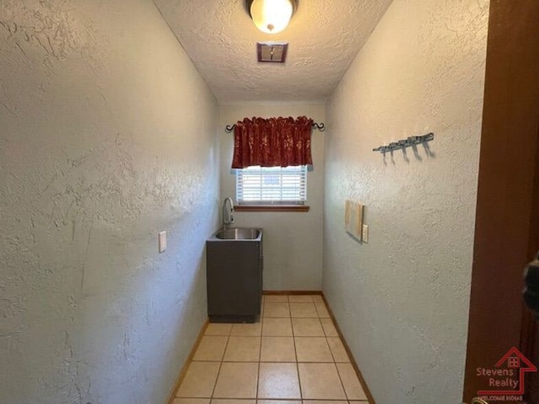 Building Photo - 17 NW 59th St