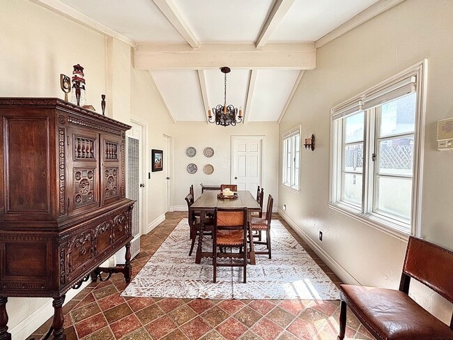 Building Photo - 1205O | Spanish Beach Bungalow Retreat | M...