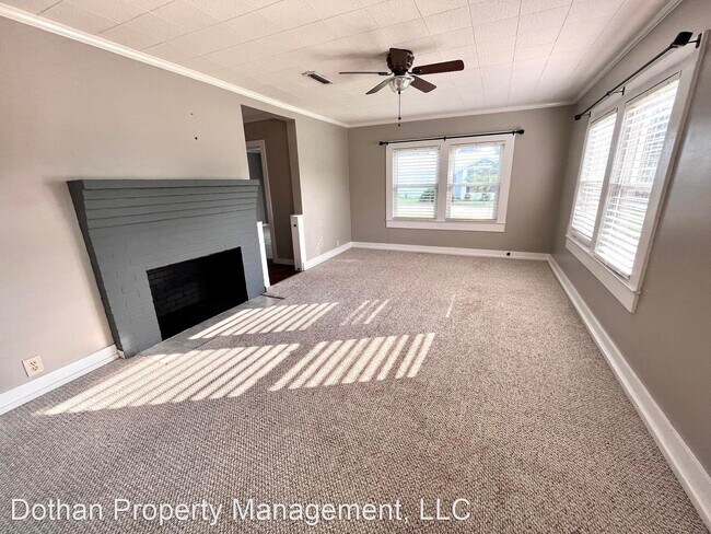 Building Photo - 3 br, 2 bath House - 109 N Broadway St
