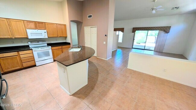 Building Photo - 39544 S Winding Trail Dr