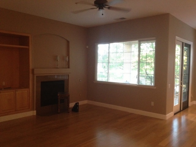 Building Photo - Fantastic Former Model Home in a 55+ El Dorado Hills Community!