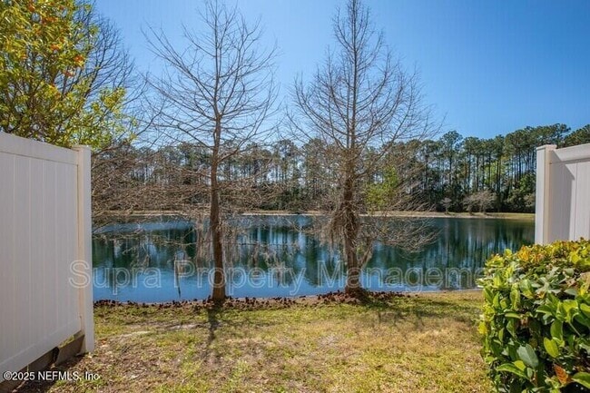 Building Photo - 6092 Bartram Village Dr