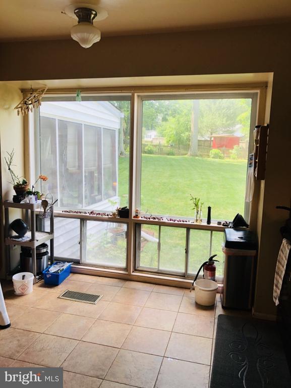 Building Photo - 10929 Decatur Dr