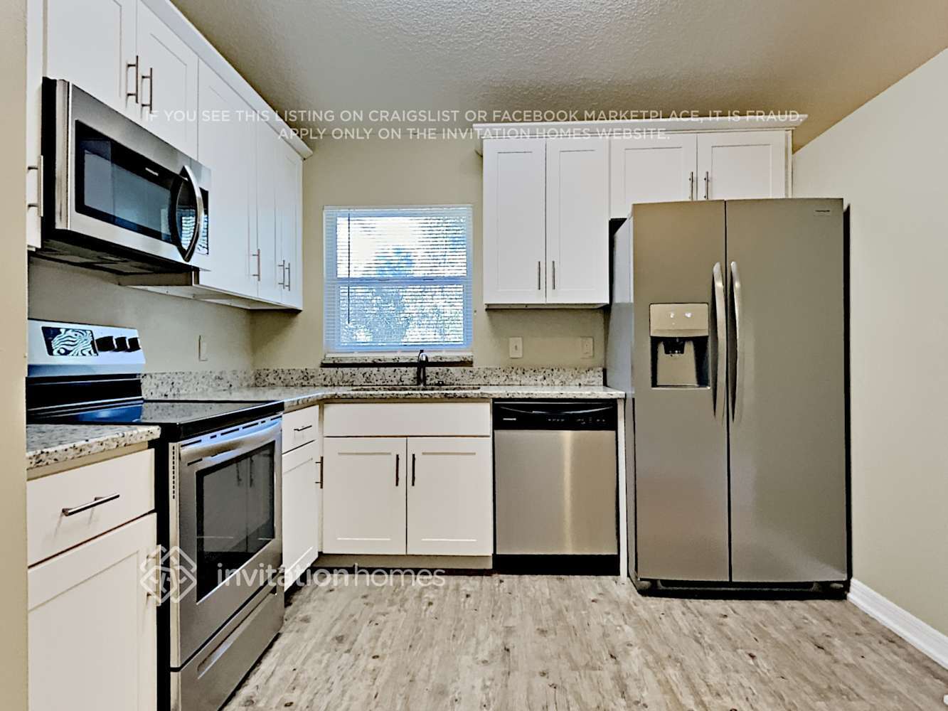 Building Photo - 439 Meander Dr N