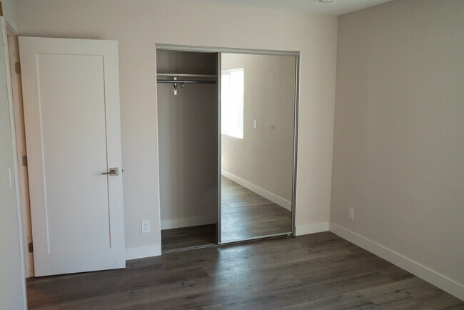 Building Photo - 14526 Garden Rd