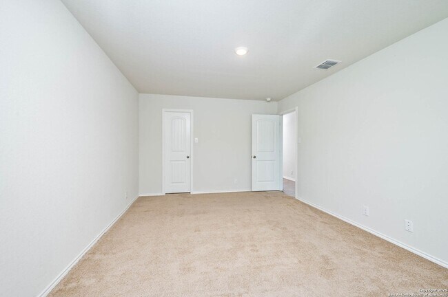 Building Photo - 5502 Rosillo Hill