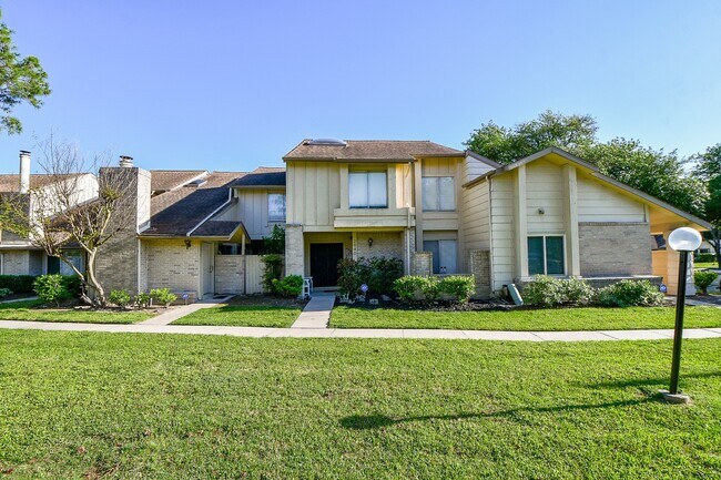 Building Photo - 2940 Windchase Blvd