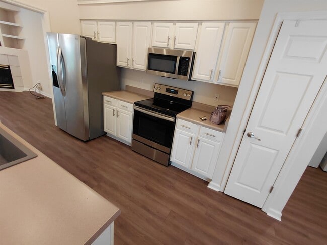 Building Photo - 1308 Fern Hill Ct