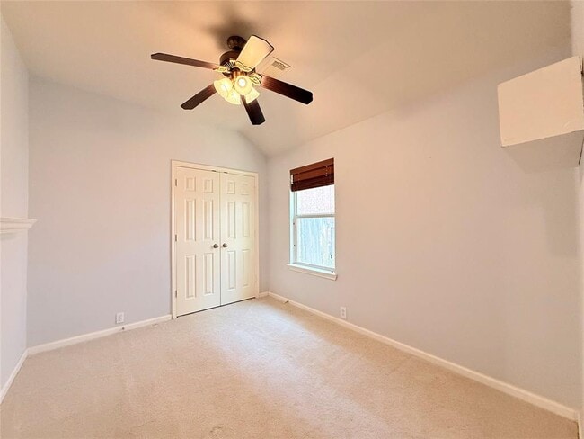 Building Photo - 312 Middle Ground Cove