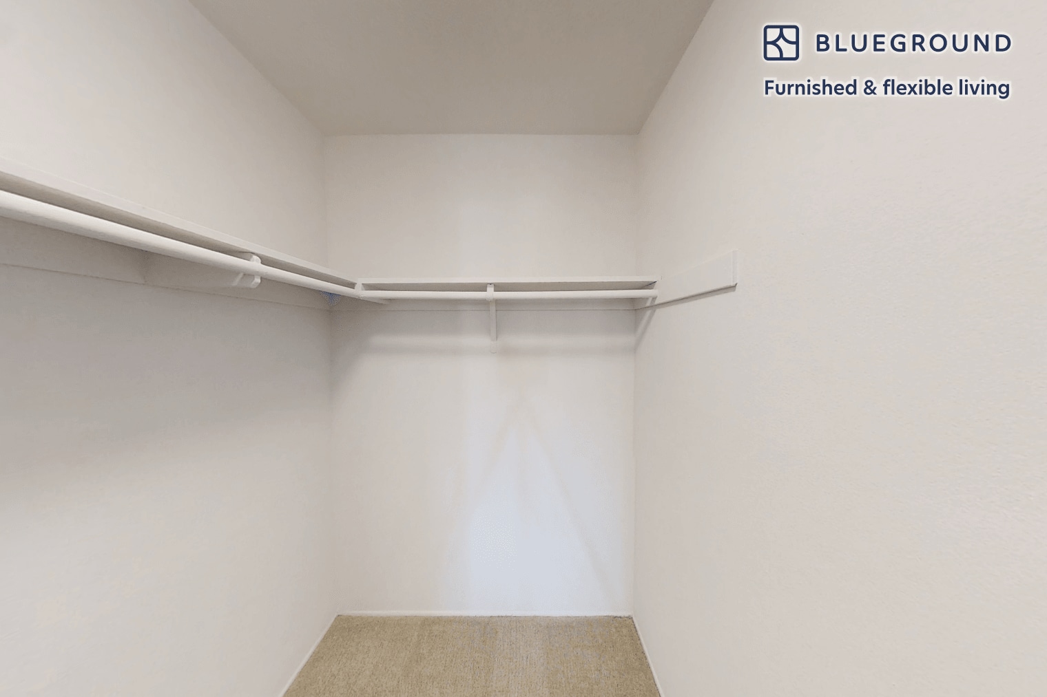 Building Photo - 1765 Santa Ana Ave