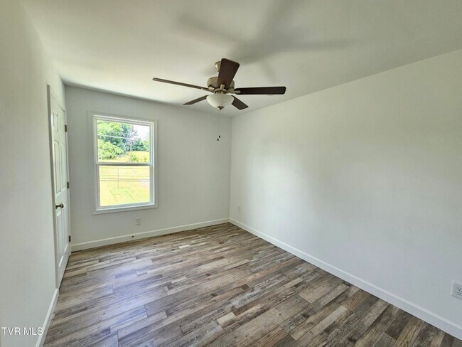 Building Photo - 1412 Indian Ridge Rd
