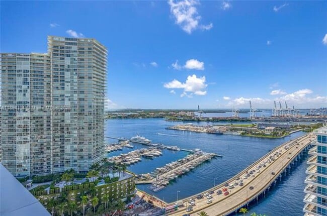 Building Photo - 500 Alton Rd