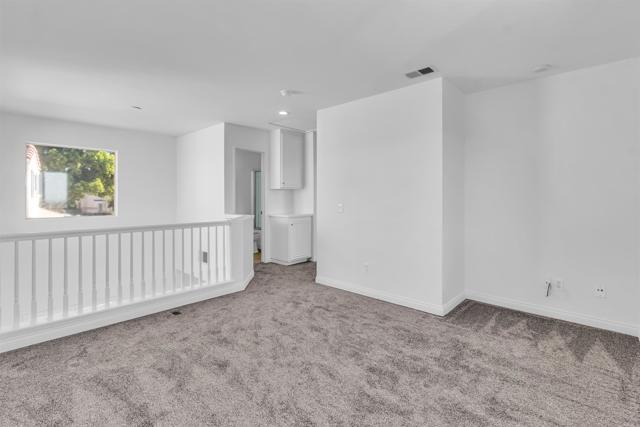 Building Photo - 861 Caminito Estrella